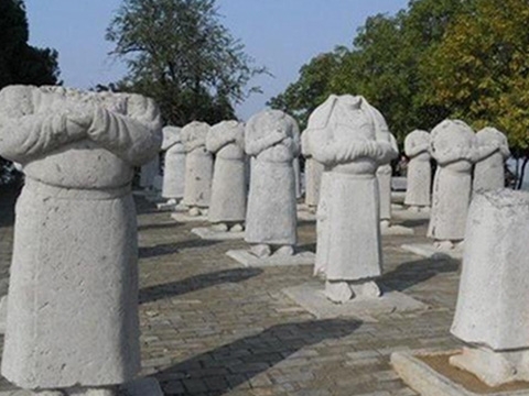 Giải mã những tượng đá không đầu ở lăng mộ Võ Tắc Thiên
